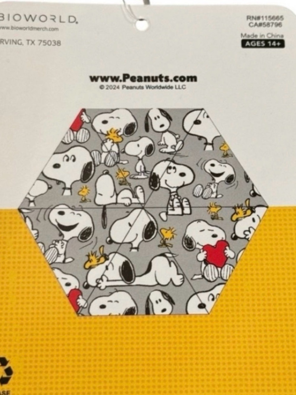 Peanuts Compact Umbrella in White, Red, Black - Picture 3 of 4